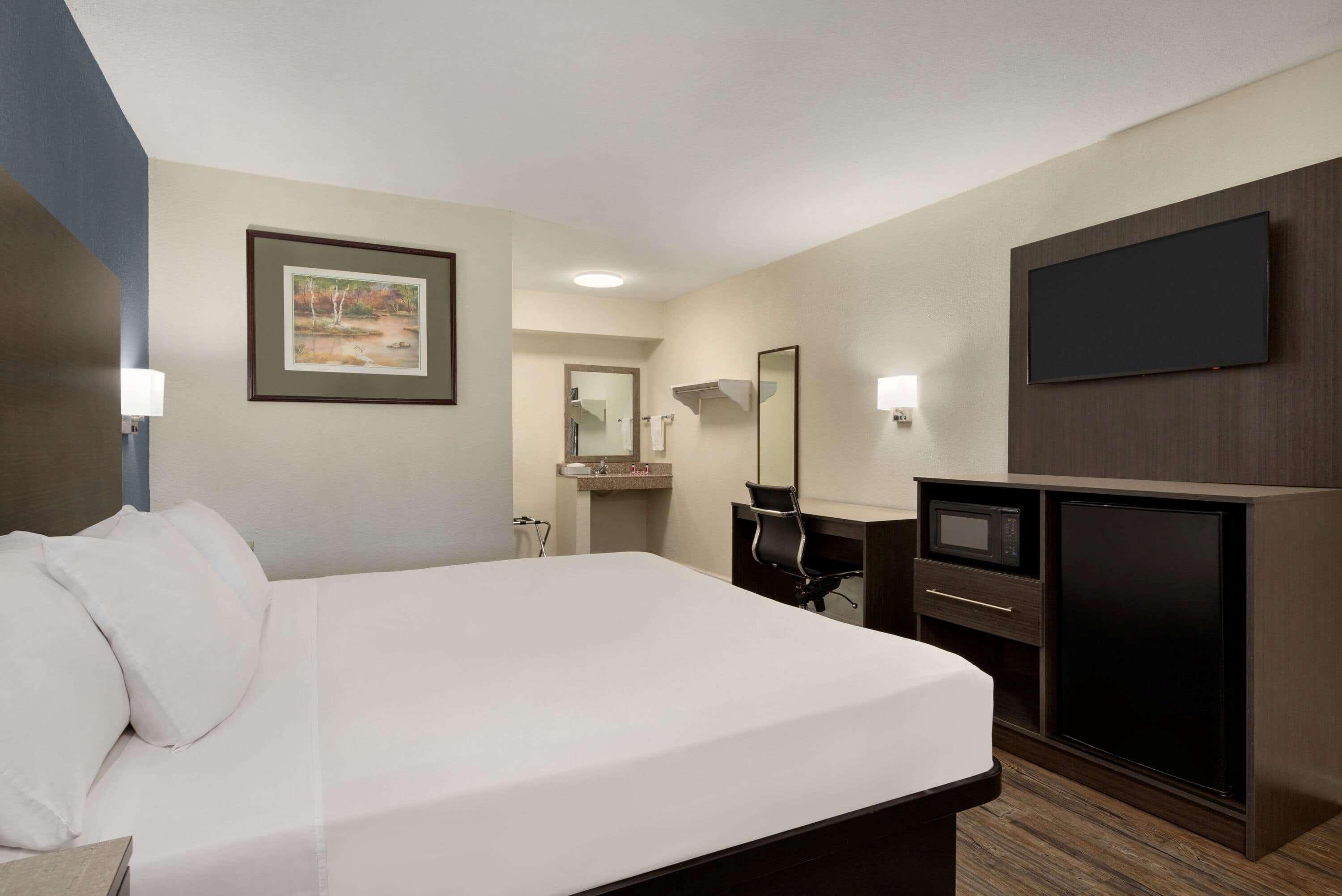 Days Inn By Wyndham Lawton Esterno foto