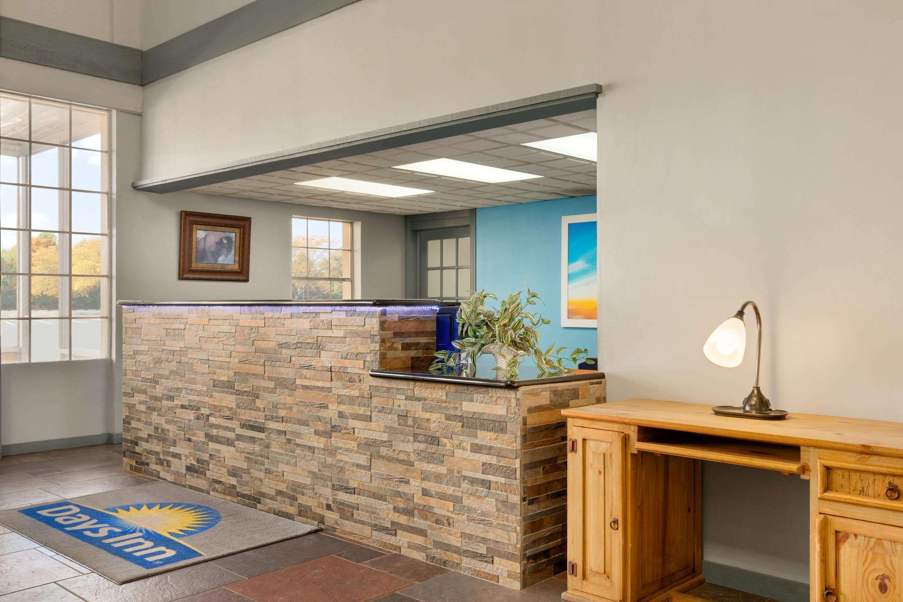 Days Inn By Wyndham Lawton Esterno foto